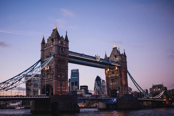 London property prices start to fall.